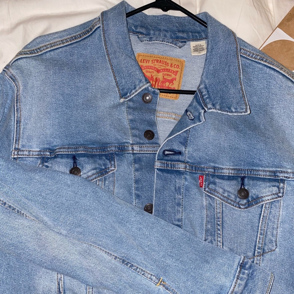 Men’s Levi Denim Jacket
